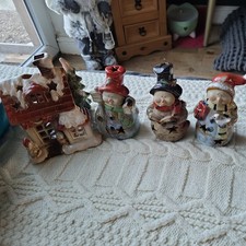 Christmas Cottage and Snowmen