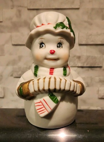 Vintage bisque porcelain - bisque, snow