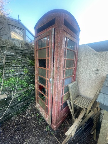 Red telephone box - telephone, k6
