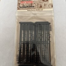 TELEGRAPH POLES (16) "OO"