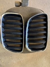 BMW e60 Front  Bonnet Grilles