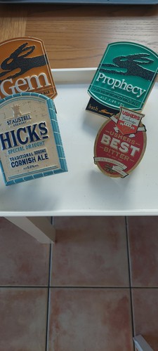 Metal pump clips - clips, various