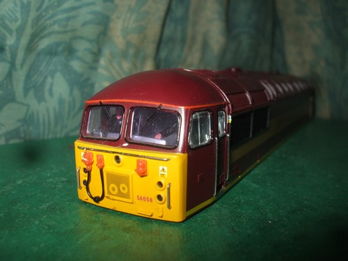 Hornby class ews red loco - class,