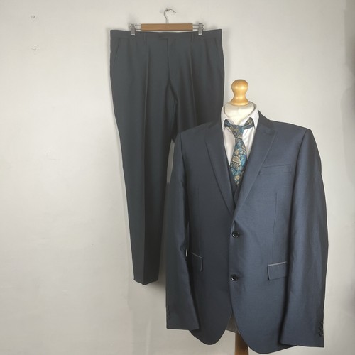 Next piece suit - suit, 44l