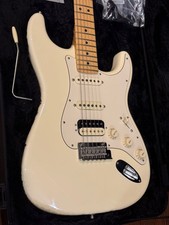 Fender USA Stratocaster American Standard HSS 2015 Electric Guitar w/Hard Case