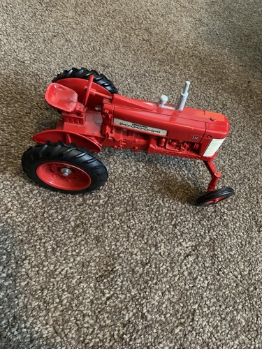 Ertl farmall 350 tractor - ertl, 1:16