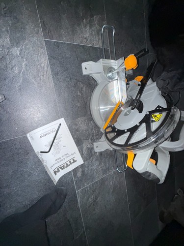 Titan 210mm compound mitre - titan,