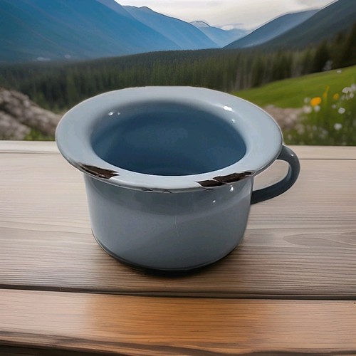 Vtg childs chamber pot - chamber, potty