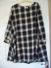 Ladies Shikka size 16 black