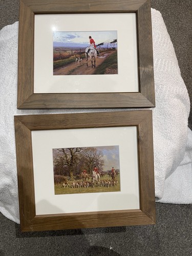 Set framed hunting - of, prints