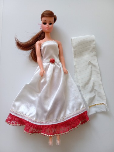 Vintage rooted maddie mod - re-rooted,