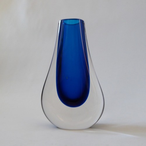 Whitefriars cased blue - , 5.5"