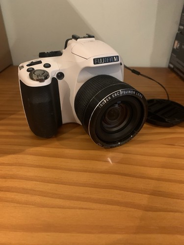 Fujifilm finepix sl240 - sl240, 14mp