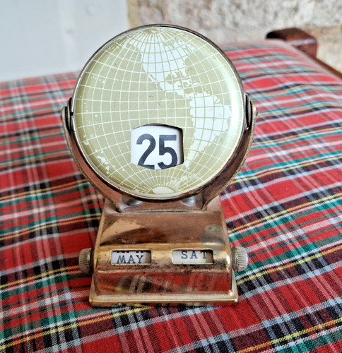 Vintage perpetual flip desktop - vintage,