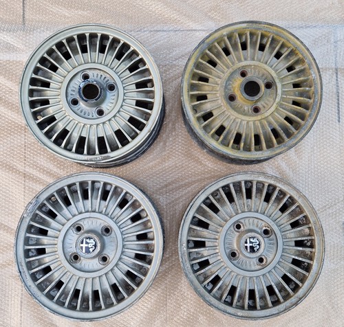 Alfa romeo duetto rims - gt,,