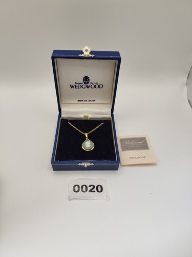 Wedgwood gold plated cameo - plated,