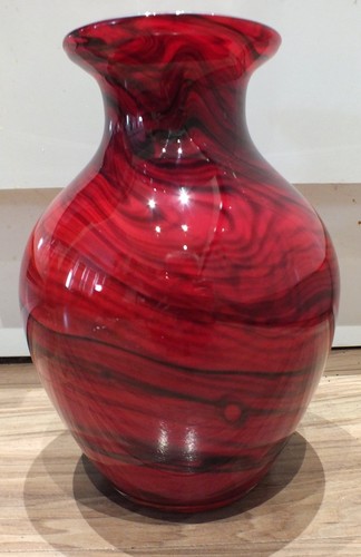 Red cloud glass vase excellent - glass,