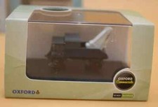 Oxford NAEC002 N Gauge / 1:148 Scale AEC Matador Pickfords - Cased & Sleeved