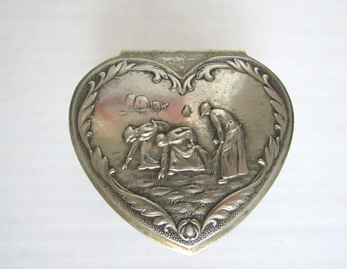 Vintage metal heart small - metal,