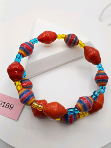 Multicolor beaded memory - beaded, wire