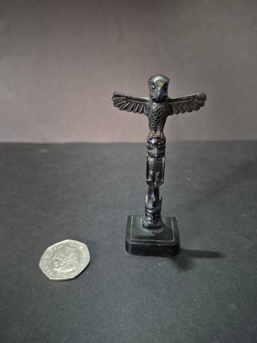 Boma hand carved - mini, wooden