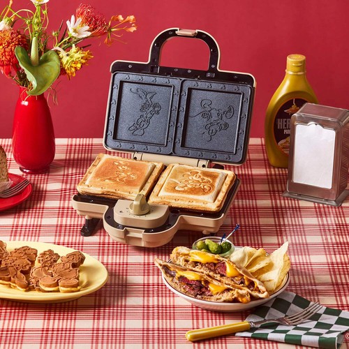 Disney hot sandwich - sandwich, maker