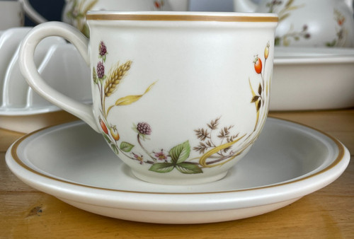 Michael harvest stoneware - harvest,