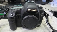Canon EOS 5D Mark II DSLR
