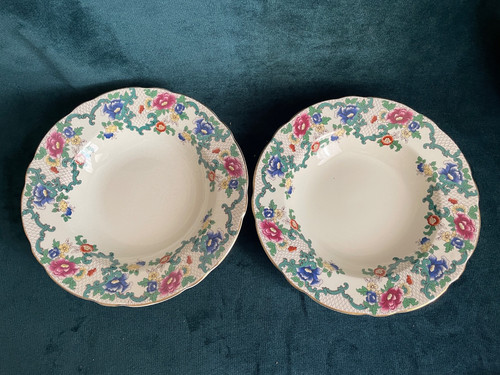 Vintage royal cauldon - royal,