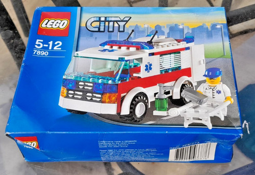 Lego city 7890 ambulance - lego,