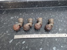 4 ANTIQUE VINTAGE  BROWN