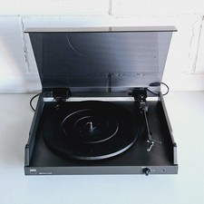 NAD 5120 Stereo Turntable