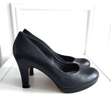Clarks Narrative Black leather