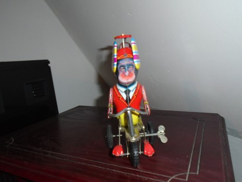 Vintage tinplate clockwork - vintage,