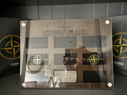 Stone island engraved - stone,