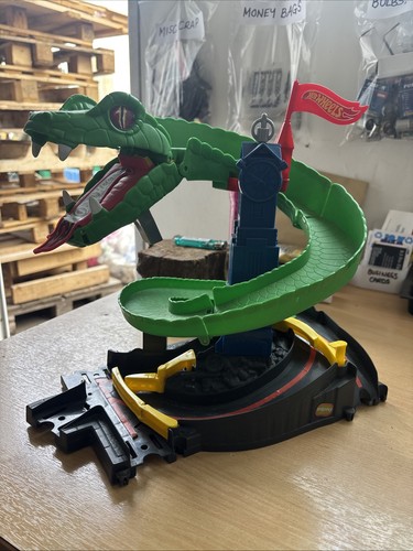 Hot wheels triple loop glc96 - loop, +