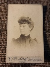 Victorian cdv photo woman - cdv, w/
