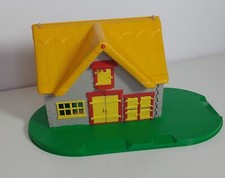 Bluebird Toys Vintage Oh Penny Farm Stable 