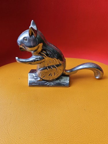 Vintage metal squirrel - vintage,