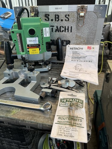 Hitachi m8v plunge router - hitachi,