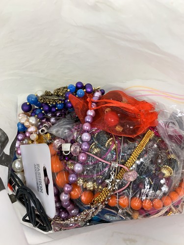 Mixed costume jewellery job - costume,