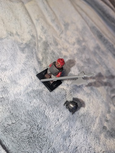 Lego minifigure uruk hai - lego, uruk-hai.