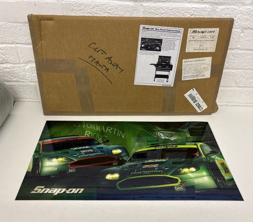 Snap aston martin racing - martin,