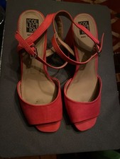 DEBENHAMS THE COLLECTION BLOCK HEEL ANKLE STRAP DARK PEACH SIZE 6 WIDE FIT