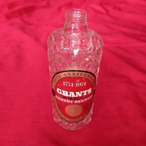 Retro 1974 grants morella - retro,