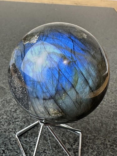 Labradorite crystal minerals - labradorite,
