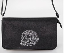 Iron Fist Medium Black Skull