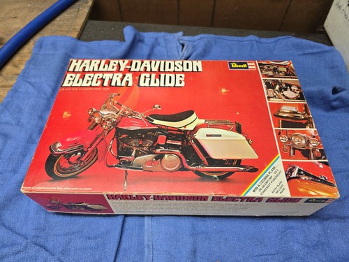 Revell harley davidson - revell, electra