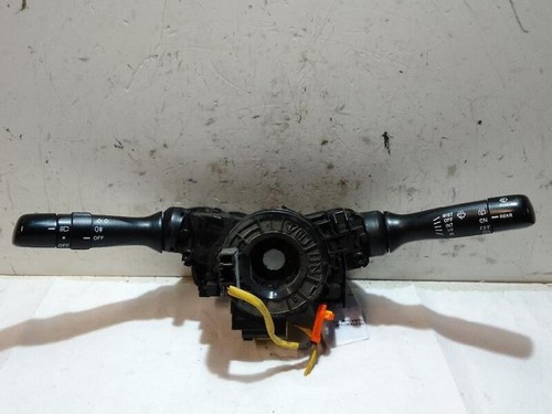 Light switch toyota yaris - light,