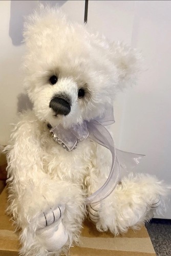 Charlie bears mrs - charlie,
